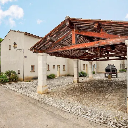 2 Bedroom In Saint-laurent-de-la-ca Holiday home Saint-Laurent-de-la-Cabrerisse