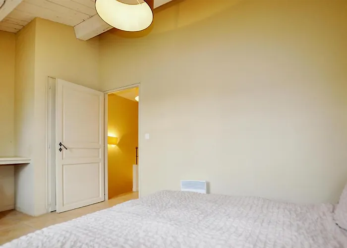 2 Bedroom Awesome In Saint-laurent-de-la-ca * Saint-Laurent-de-la-Cabrerisse